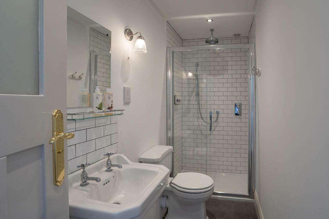 Bistro Lotte Bed & Breakfast Frome Exterior foto